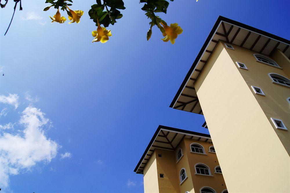 Apartotel & Suites Villas Del Rio San Jose  Exterior photo